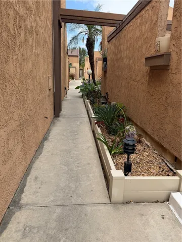 2700 N Brea Boulevard 7, Fullerton, California 92835