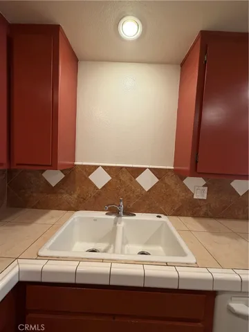 2700 N Brea Boulevard 7, Fullerton, California 92835