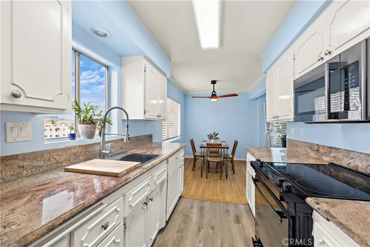Kitchen 3