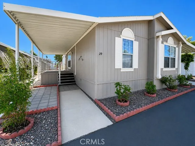 14000 El Evado 29, Victorville, California 92392
