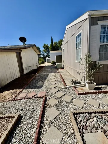 14000 El Evado 29, Victorville, California 92392
