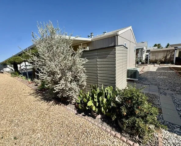 14000 El Evado 29, Victorville, California 92392