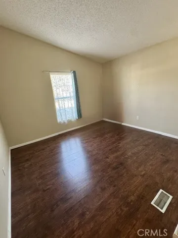 14000 El Evado 29, Victorville, California 92392