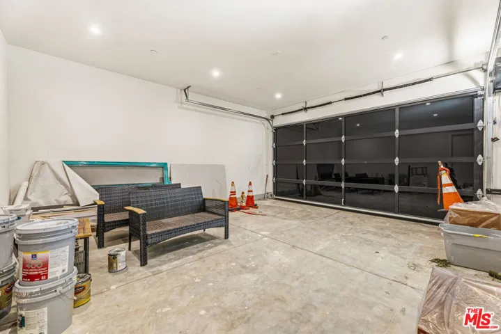 14254 Mccormick Street, Sherman Oaks, California 91401