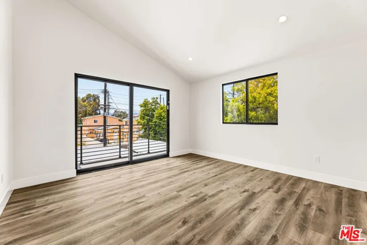 14254 Mccormick Street, Sherman Oaks, California 91401