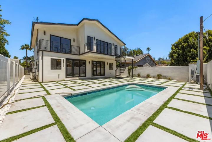 14254 Mccormick Street, Sherman Oaks, California 91401