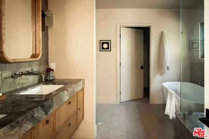 3420 Wade Street, Los Angeles, California 90066