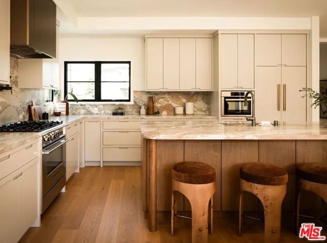 3420 Wade Street, Los Angeles, California 90066