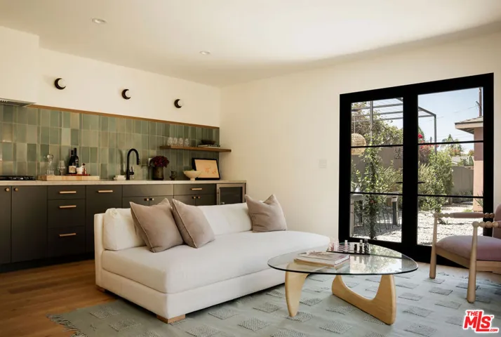 3420 Wade Street, Los Angeles, California 90066