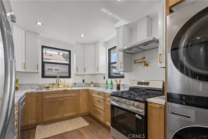 11412 Broaded St., Santa Fe Springs, California 90670