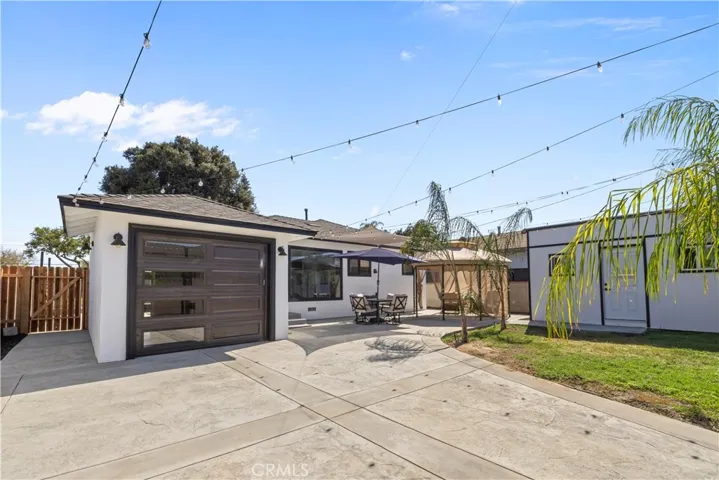 11412 Broaded St., Santa Fe Springs, California 90670