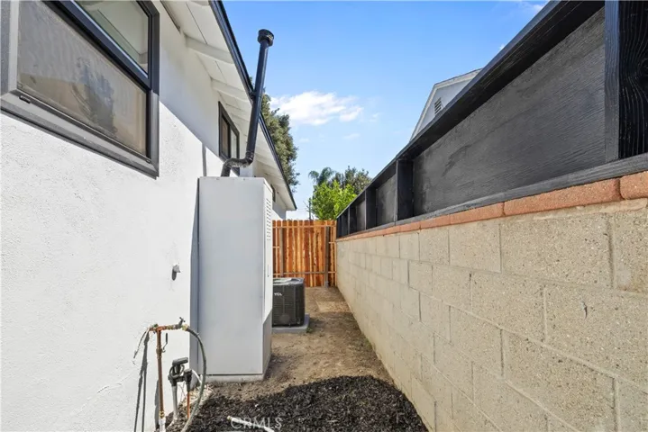 11412 Broaded St., Santa Fe Springs, California 90670