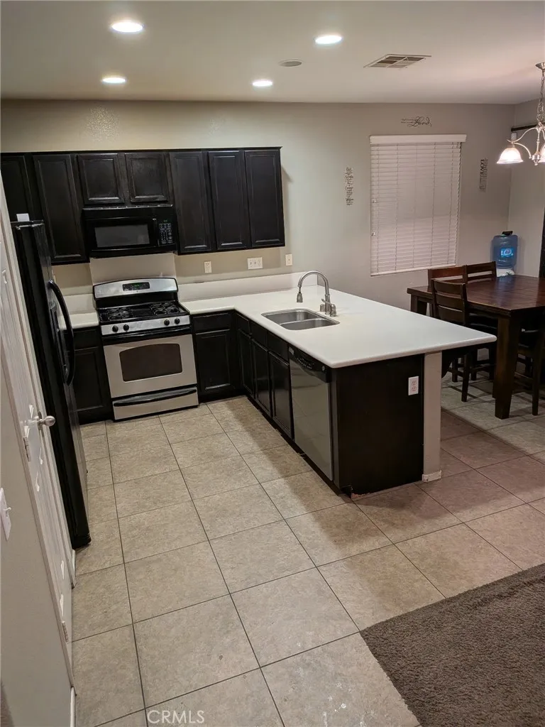 78 Birdsong Court, Beaumont, California 92223 — photo 5