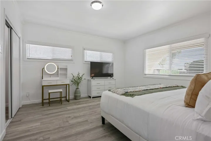 15059 Oro Grande Street, Sylmar, California 91342