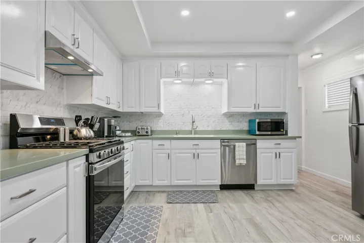 15059 Oro Grande Street, Sylmar, California 91342