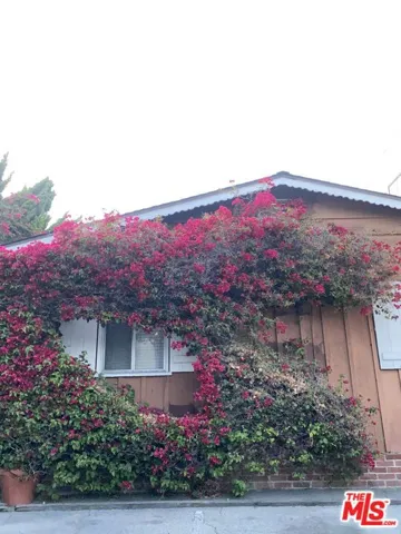 11317 1/2 Iowa Avenue, Los Angeles, California 90025