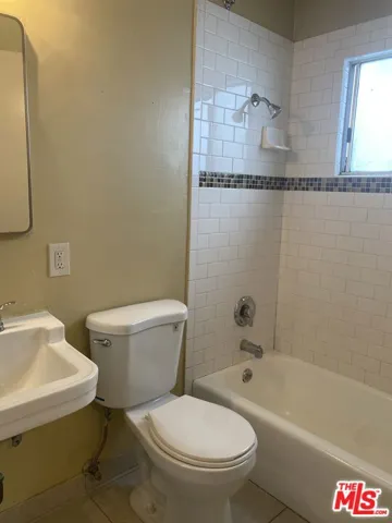 11317 1/2 Iowa Avenue, Los Angeles, California 90025