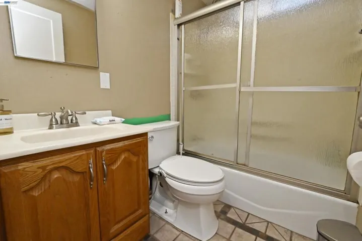 23019 Amador St, Hayward, California 94541