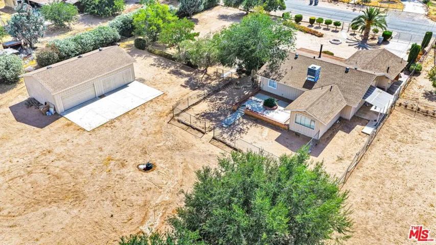 10609 8th Avenue, Hesperia, California 92345