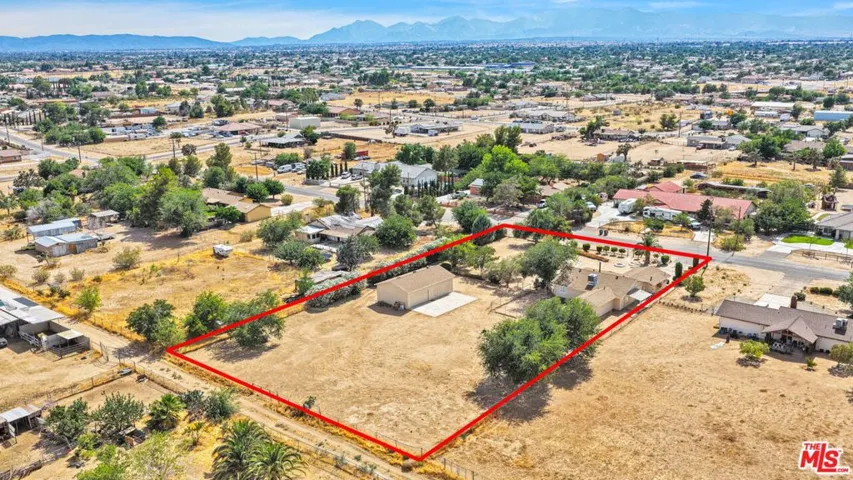 10609 8th Avenue, Hesperia, California 92345