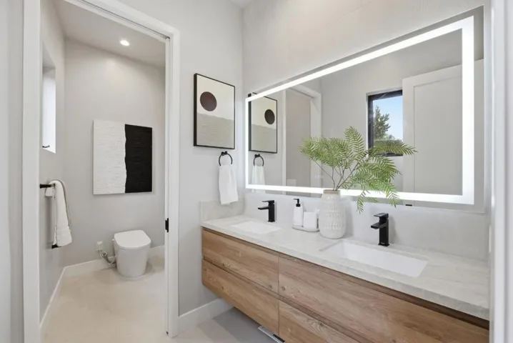 702 Ellsworth Place, Palo Alto, California 94306