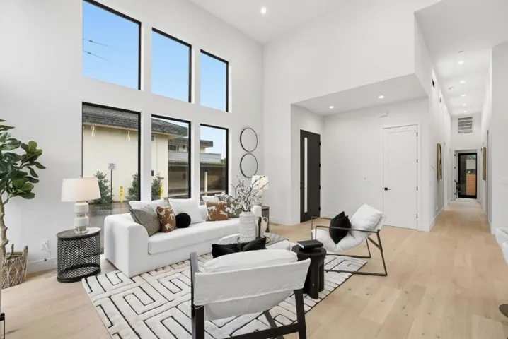 702 Ellsworth Place, Palo Alto, California 94306