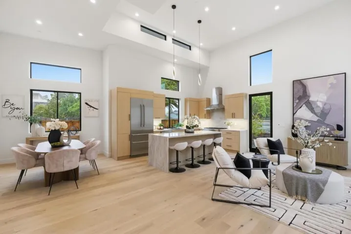 702 Ellsworth Place, Palo Alto, California 94306