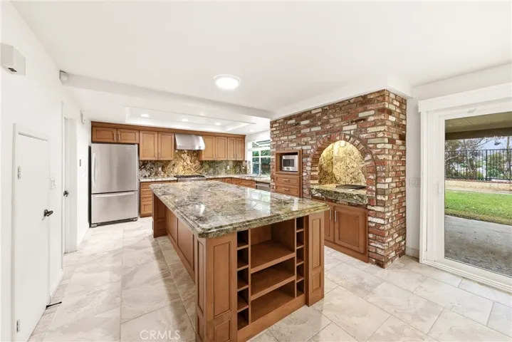5095 Vista Montana, Yorba Linda, California 92886