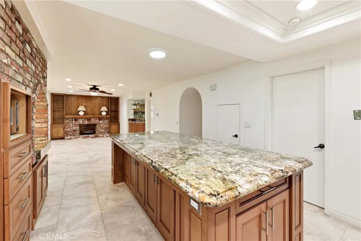 5095 Vista Montana, Yorba Linda, California 92886