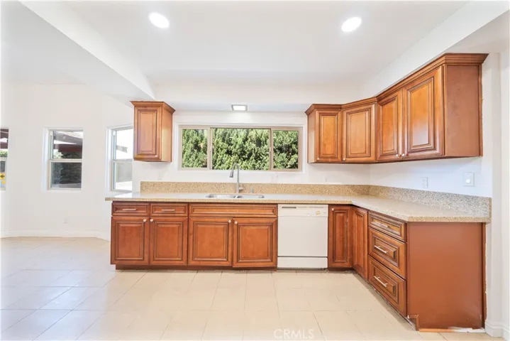 325 W Ramona, Alhambra, California 91803