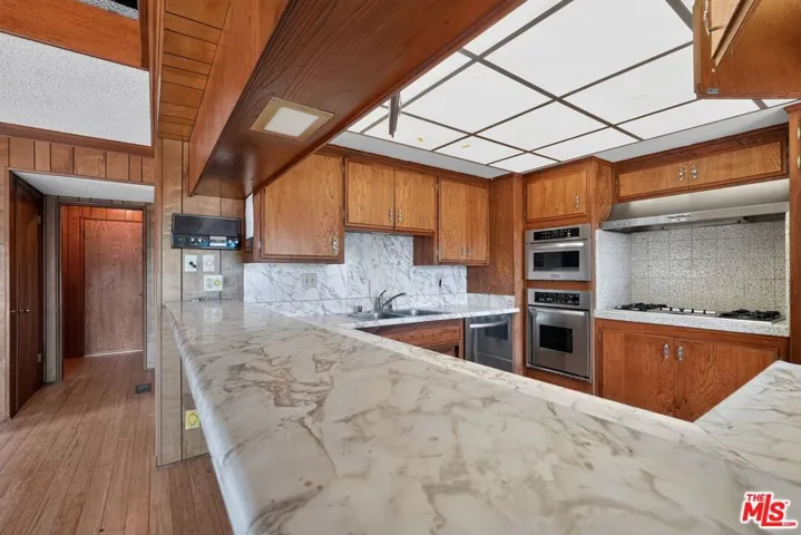 39000 Waterview Drive, Big Bear, California 92315