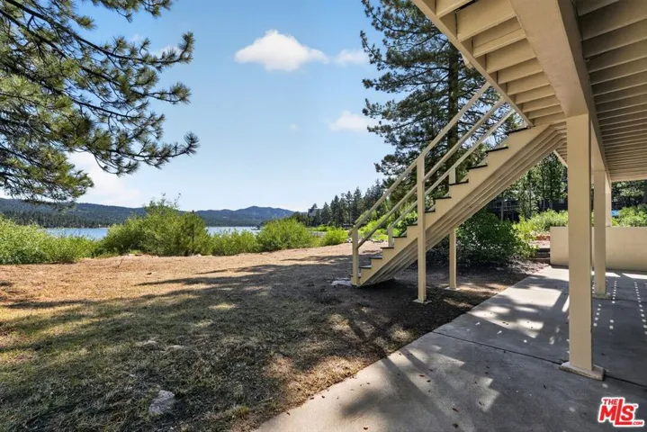 39000 Waterview Drive, Big Bear, California 92315