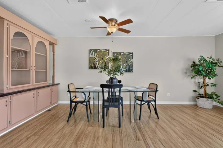 144 Holm Road 14, Watsonville, California 95076