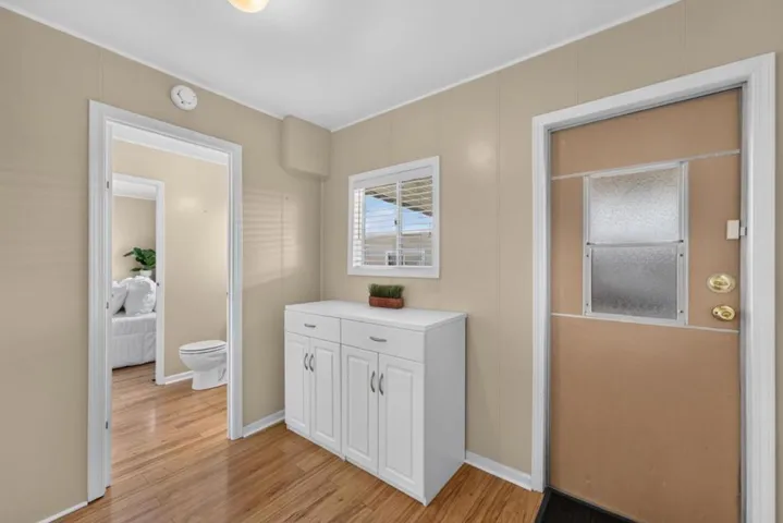 144 Holm Road 14, Watsonville, California 95076