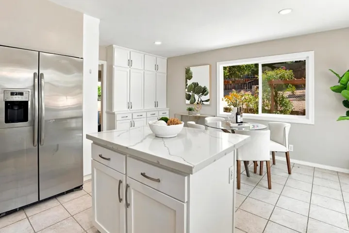 19054 Vannoy Court, Castro Valley, California 94546