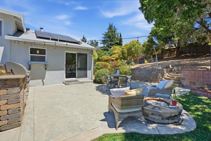19054 Vannoy Court, Castro Valley, California 94546