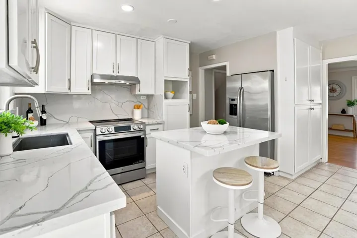 19054 Vannoy Court, Castro Valley, California 94546