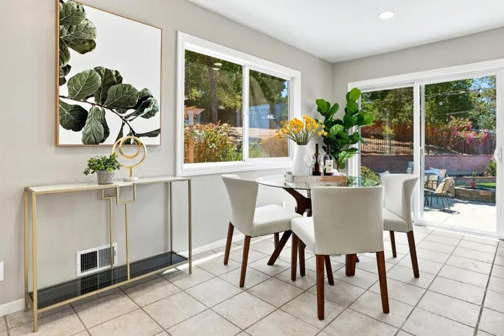 19054 Vannoy Court, Castro Valley, California 94546