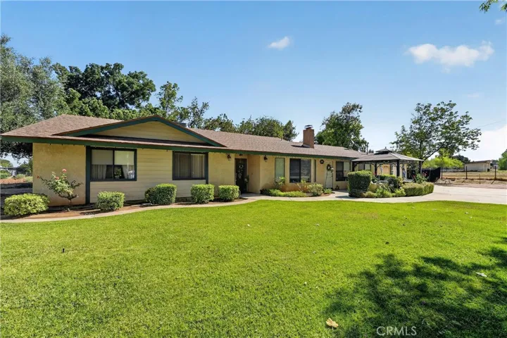18666 Bert Road, Riverside, California 92508