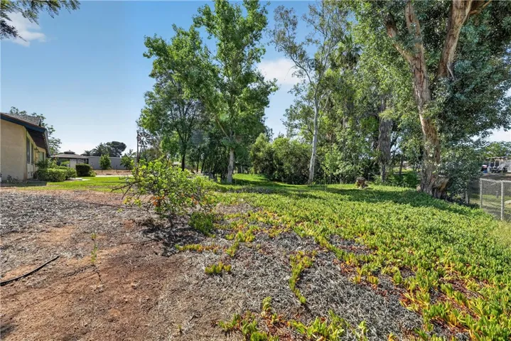 18666 Bert Road, Riverside, California 92508