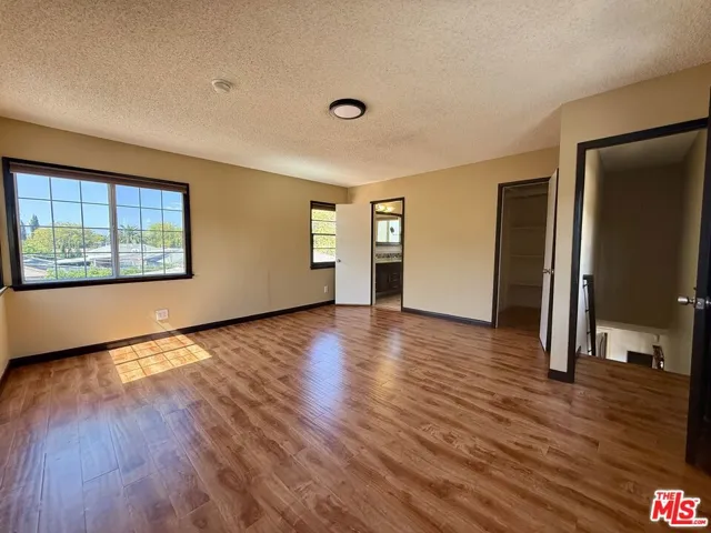 6205 Gentry Avenue, Los Angeles, California 91606