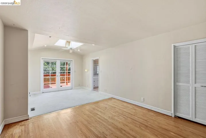 6480 Ascot Dr, Oakland, California 94611