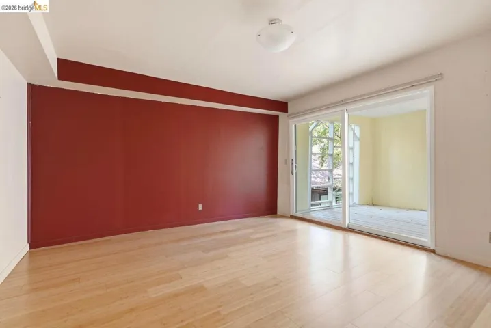 6480 Ascot Dr, Oakland, California 94611