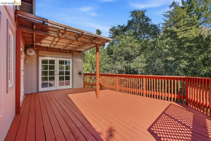 6480 Ascot Dr, Oakland, California 94611