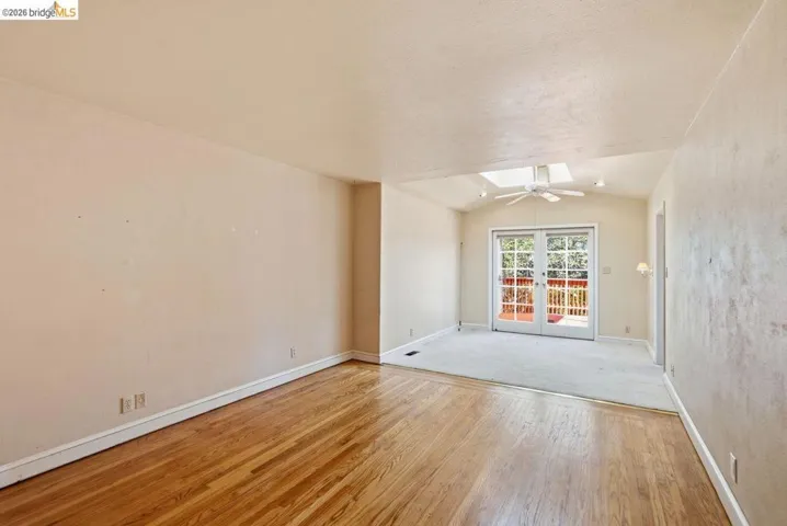6480 Ascot Dr, Oakland, California 94611