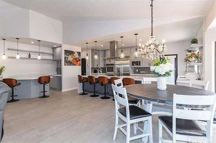 29979 Robbie Lane, Vista, California 92084