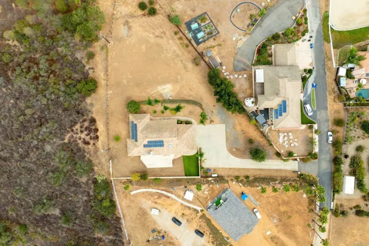 29979 Robbie Lane, Vista, California 92084 — photo 5