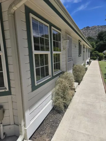 8975 Lawrence Welk Drive 5, Escondido, California 92026