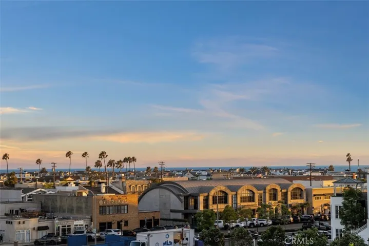3306 Via Oporto, Newport Beach, California 92663