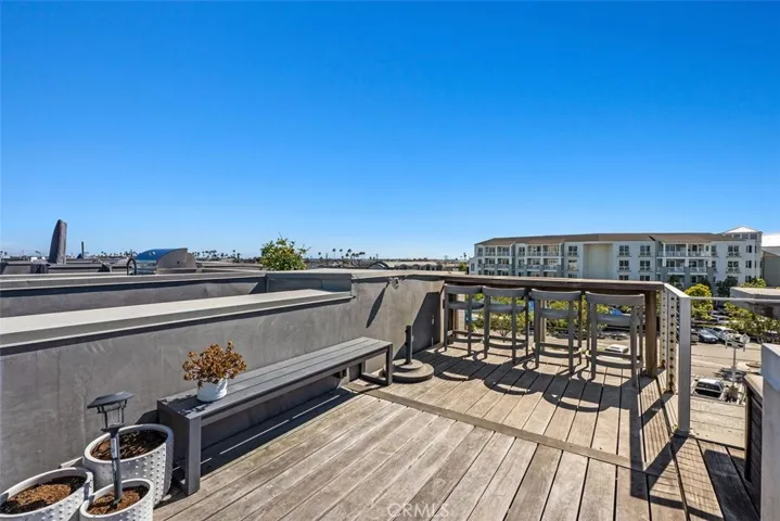 3306 Via Oporto, Newport Beach, California 92663
